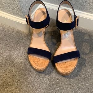Brand new, never worn Stuart Weitzman platform sandals